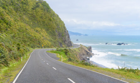 https://www.freepik.com/free-photo/new-zealand-coastal-highway-scenic-road-winds-along-western-shore-new-zealand-s-south-island_1467355.htm#fromView=search&page=1&position=7&uuid=03fd6943-0421-4921-8032-7214a6a34ffc&query=The+Atlantic+Road%3A+Is+It+Really+That+Impressive%3F