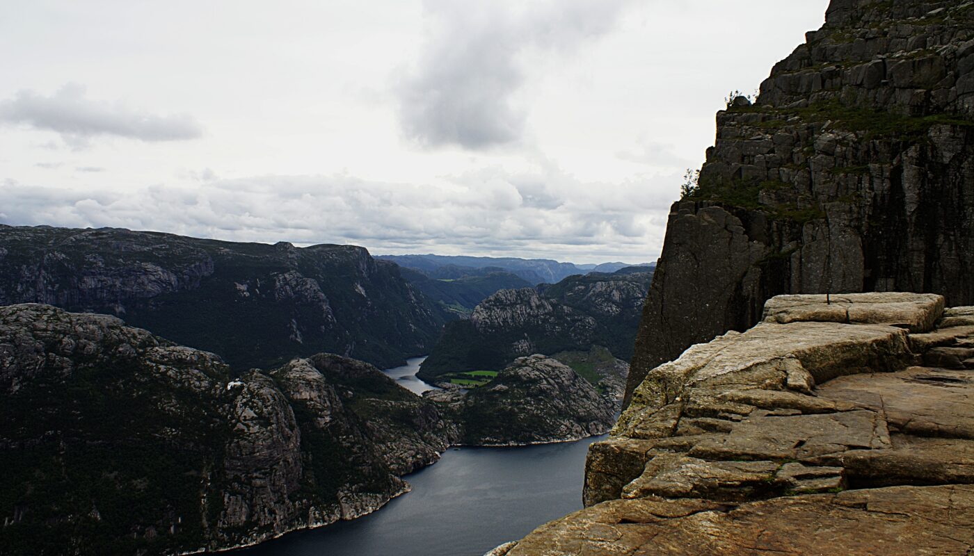 https://www.freepik.com/free-photo/beautiful-scenery-famous-preikestolen-cliffs-near-lake-cloudy-sky-stavanger-norway_10176269.htm#fromView=search&page=1&position=29&uuid=955233fb-bfe0-4ffa-baea-5b97949d22c6&query=Scoresby+Sund%3A+The+Largest+Fjord+System+in+the+World