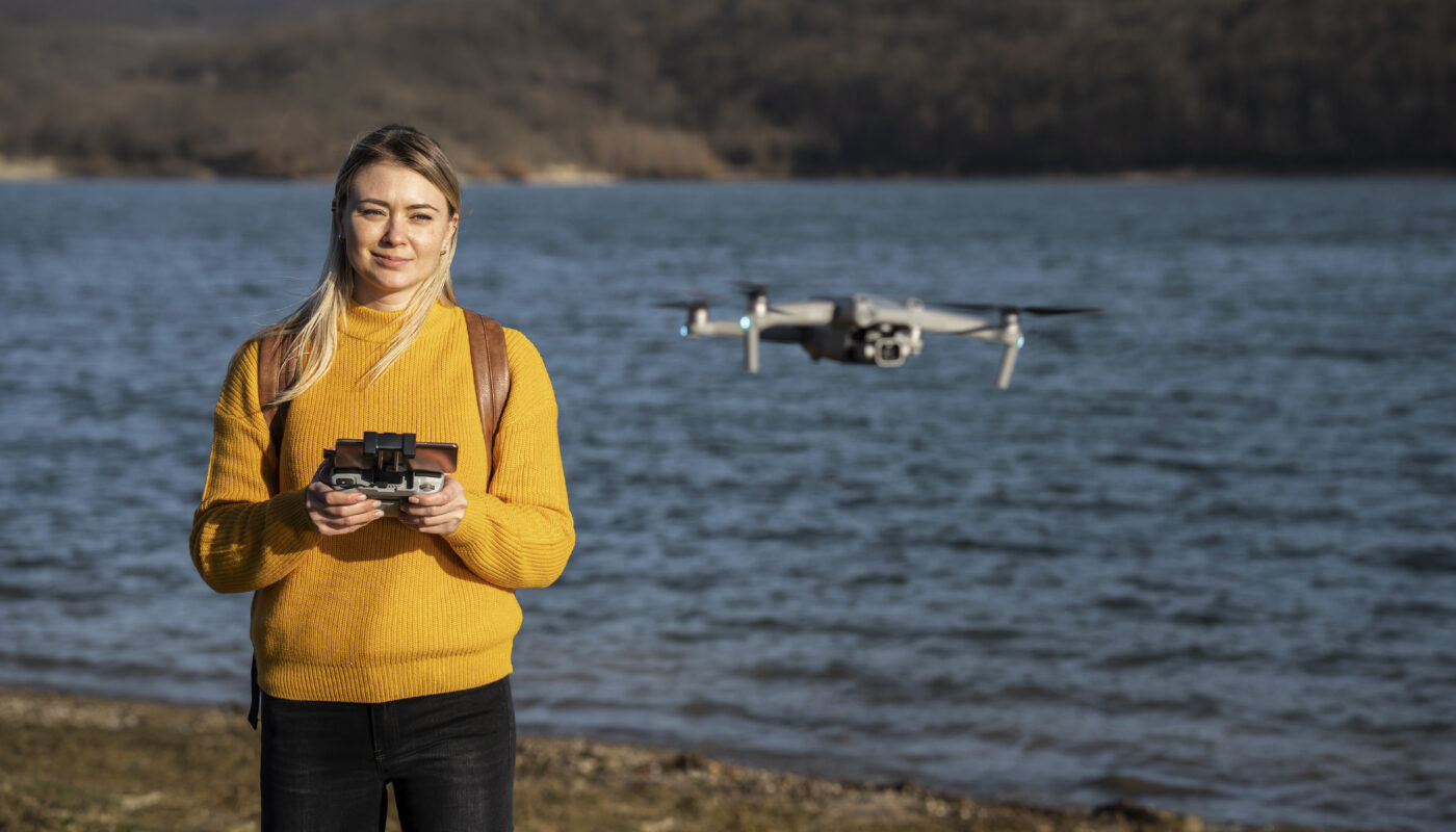 https://www.magnific.com/free-photo/medium-shot-smiley-woman-with-drone-outdoors_25965584.htm#fromView=search&page=1&position=1&uuid=396e468e-bc26-4164-ad0c-5669294c819e&query=Best+Drone+Rules+and+Laws+for+Fjord+Photography