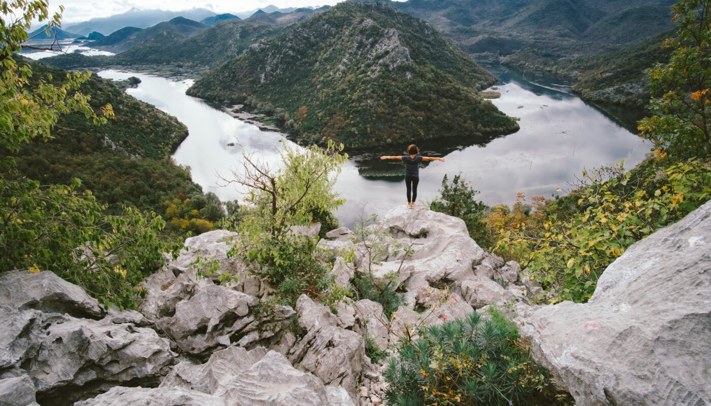 https://www.freepik.com/free-photo/young-woman-with-backpack-standing-cliff-s-edge-looking-sky-with-raised-hands_26806055.htm#fromView=search&page=1&position=15&uuid=2d488991-2dba-47f9-aeb8-c2cbac3e6410&query=The+Most+Beautiful+Fjord+Hikes+in+the+World