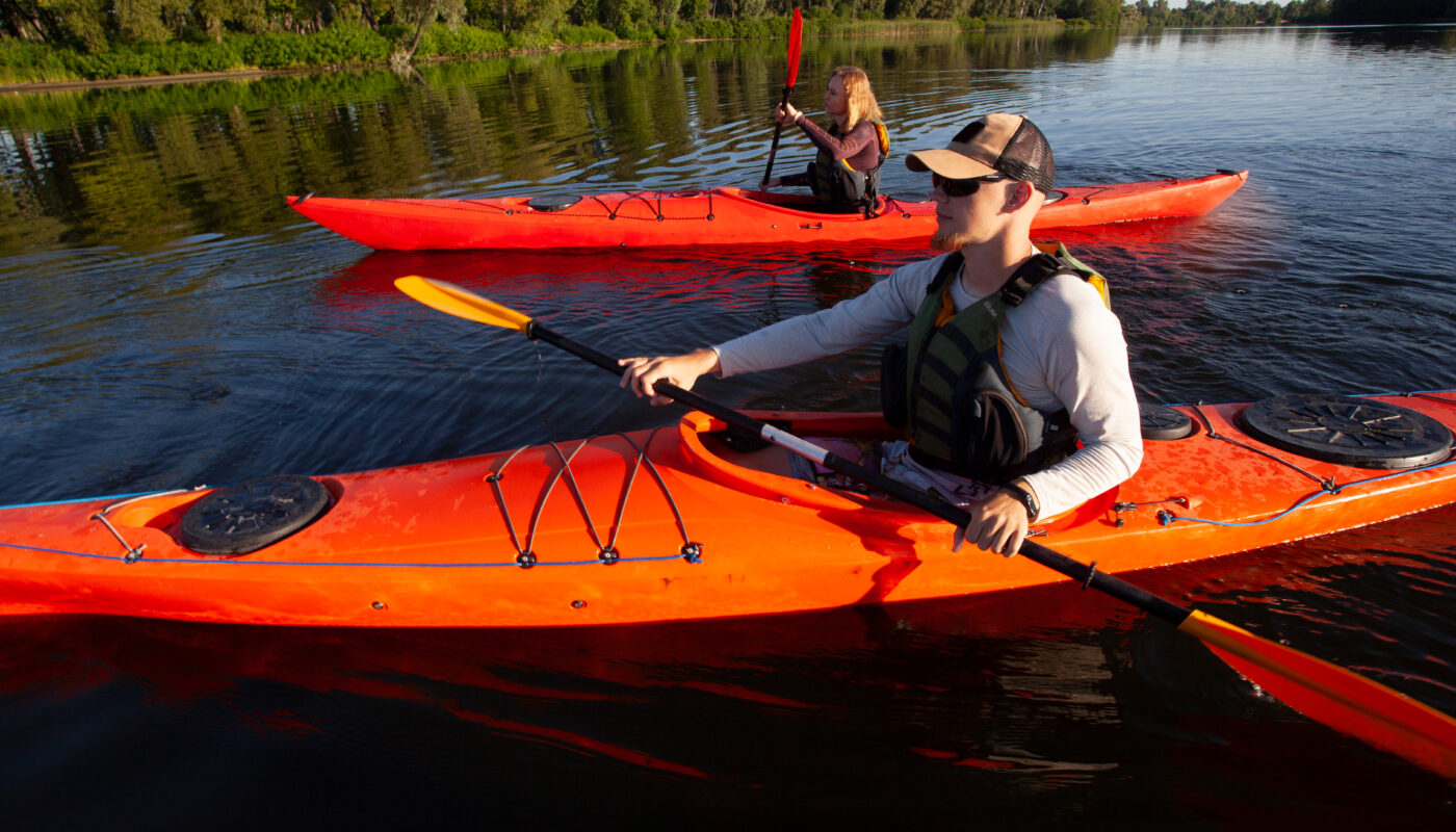 https://www.magnific.com/free-photo/kayaking-man-paddling-kayak-canoeing-paddling_26921726.htm#fromView=search&page=1&position=9&uuid=6ff5249c-f992-41eb-ad25-64f844a91c65&query=Kayak-Camping+in+Fjords%3A+Multi-Day+Wilderness+Trips