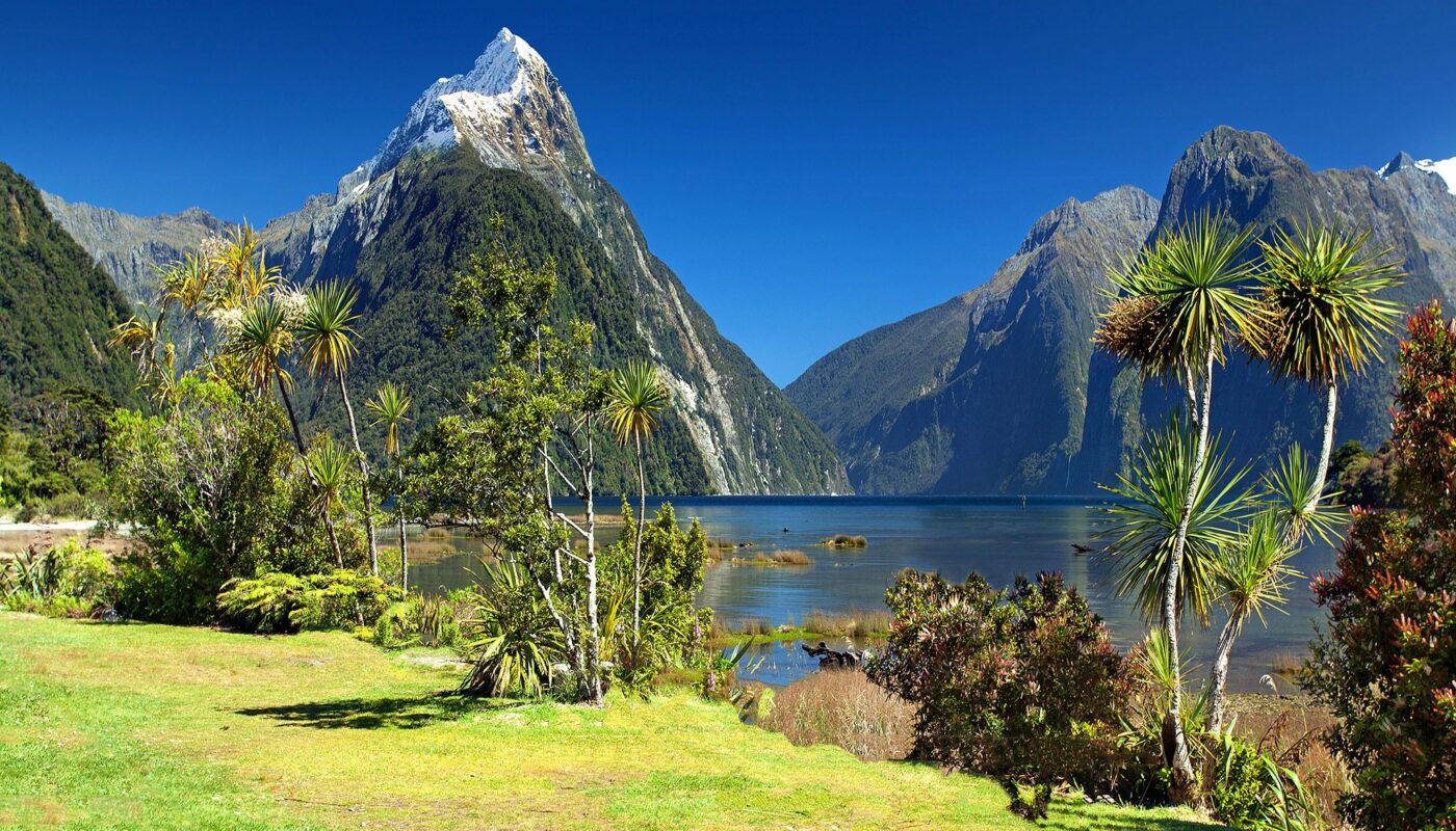 https://www.pexels.com/photo/landscape-photograph-of-lake-and-mountains-870711/