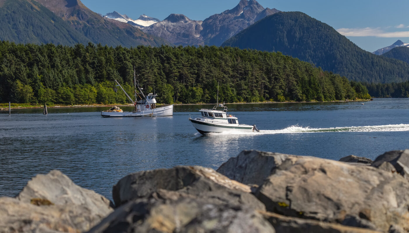 https://www.magnific.com/free-photo/fishing-speedboat-sailing-fast-harbor_17243165.htm#fromView=search&page=1&position=36&uuid=347f53ae-d862-4351-a48c-c8339905ebd7&query=How+to+Visit+the+Norwegian+Fjords+Without+a+Cruise+Ship