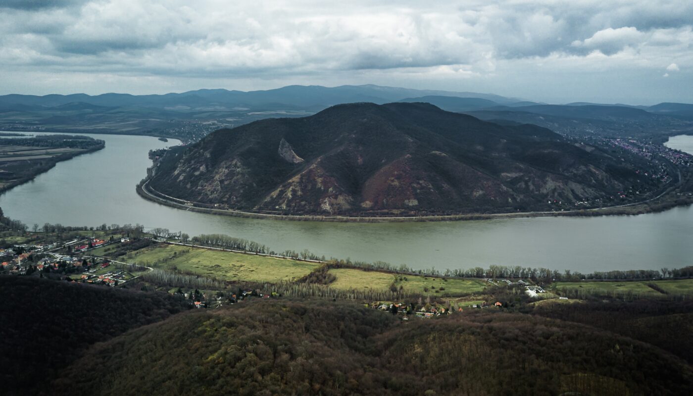 https://www.magnific.com/free-photo/beautiful-shot-river-hills-cloudy-sky_13291763.htm#fromView=search&page=2&position=2&track=ais_hybrid&query=How+Climate+Change+Is+Affecting+the+World%E2%80%99s+Fjords