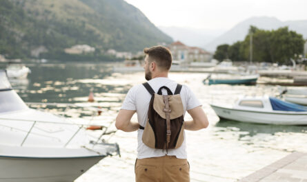 https://www.magnific.com/free-photo/handsome-male-traveler-montenegro_16393018.htm#fromView=search&page=2&position=9&uuid=7f932c3e-6f0a-4035-91e7-ee15e414ee49&track=ais_hybrid&query=How+to+Travel+Fjords+Without+a+Cruise%3A+Independent+Travel+Guide