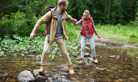 https://www.magnific.com/free-photo/hikers-passing-river_5398794.htm#fromView=search&page=2&position=30&uuid=1d2b574d-d767-4fd5-83f1-40a04883e24a&track=ais_hybrid&query=Hiking+in+the+Fjords+with+Kids%3A+What%E2%80%99s+Realistic%3F