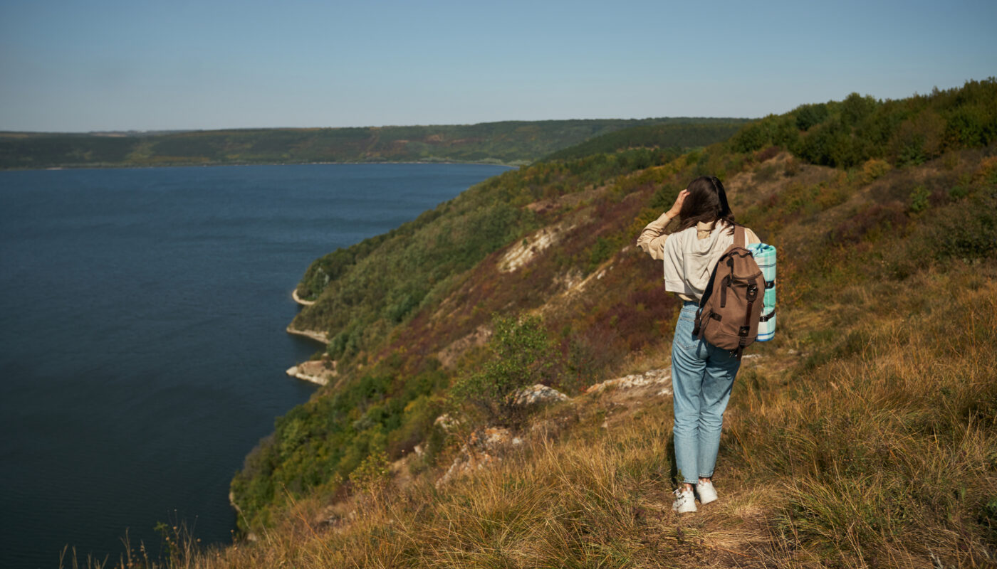 https://www.magnific.com/free-photo/woman-with-backpack-walking-along-high-green-hill_14091418.htm#fromView=search&page=2&position=0&uuid=b20ce953-5219-4705-b7af-ce65ea7c8794&track=ais_hybrid&query=Are+Fjord+Hikes+Safe%3F+Common+Risks+and+How+to+Avoid+Them